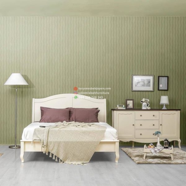 tempat tidur rendah minimalis